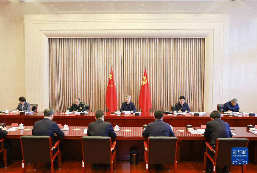 华为手机微信长按扫码:李希主持召开中央纪委常委会会议 传达学习贯彻党的二十届二中全会精神-第1张图片-亚星国际官网