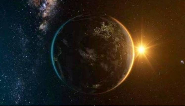 太阳起源苹果版在哪下:太阳是热的，地球是暖的，为什么地球与太空之间却是冷的？