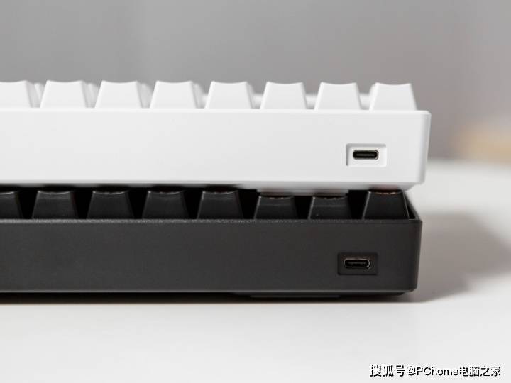 苹果键盘加长版:全键热插拔96%配列 雷柏V500DIY-100游戏机械键盘评测-第2张图片-亚星国际官网