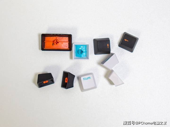 苹果键盘加长版:全键热插拔96%配列 雷柏V500DIY-100游戏机械键盘评测-第5张图片-亚星国际官网