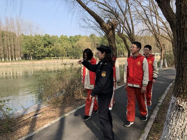 浙江新闻客户端嘉兴中考嘉兴电视台新闻综合频道回看-第2张图片-亚星国际官网