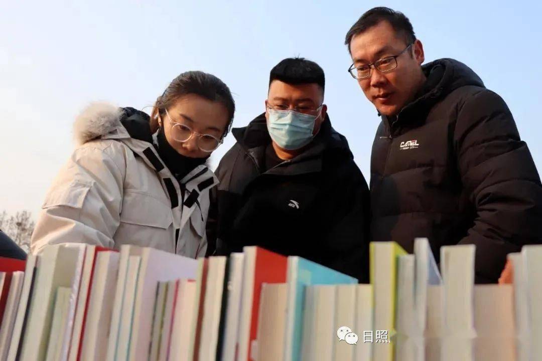 关于手机看新闻图片是变形的的信息-第2张图片-亚星国际官网