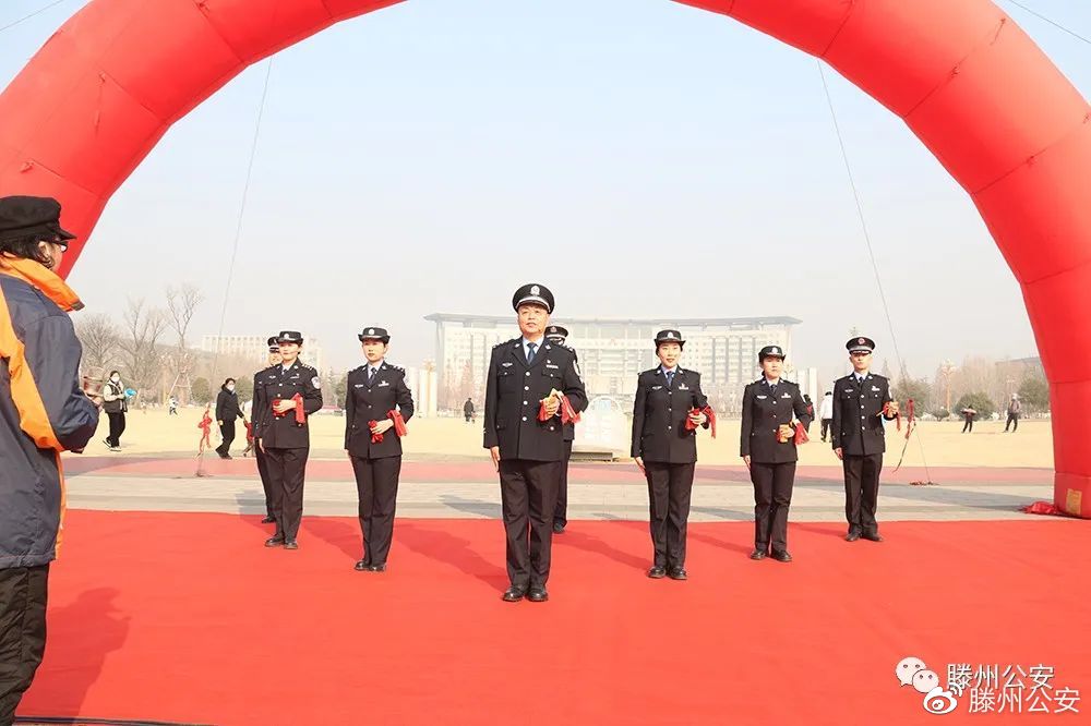 滨州警察版小苹果特警大队长是什么级别-第2张图片-亚星国际官网