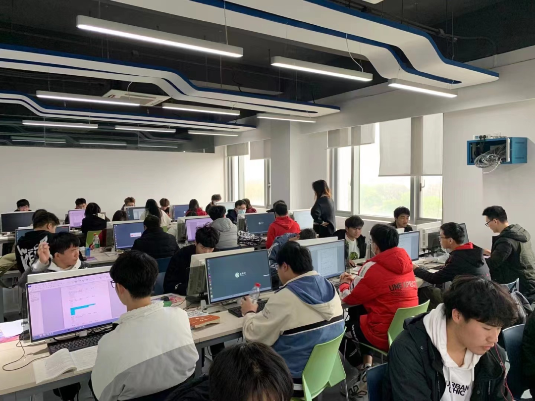 天天乐学技能高考安卓版(天天乐学学生版英语app下载)-第4张图片-QuickQ官网 天天乐学技能高考安卓版(天天乐学学生版英语app下载)-第4张图片-QuickQ官网